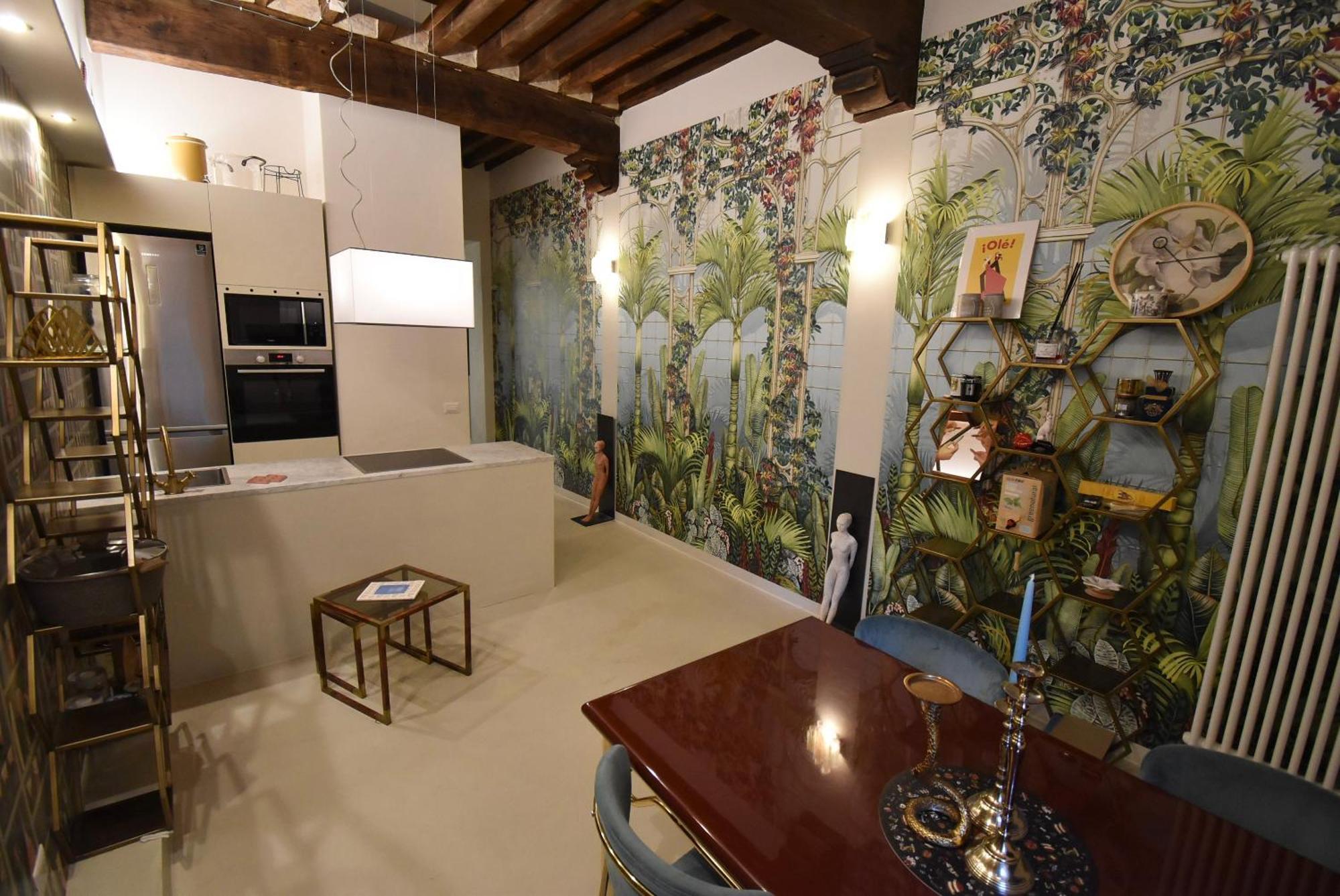 50Mt Dal Duomo - Casa Amasia Bed and Breakfast Pietrasanta Exterior foto