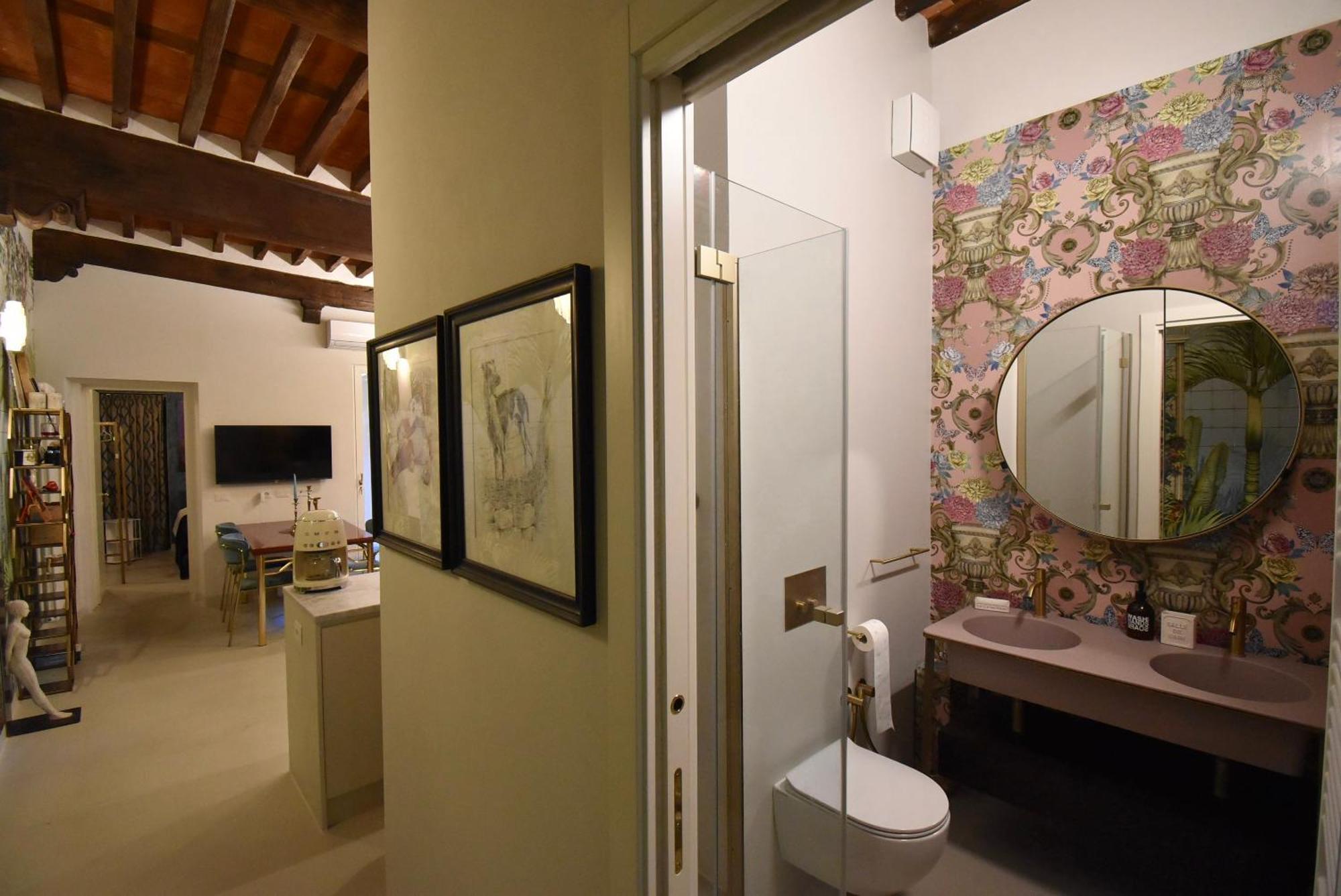 50Mt Dal Duomo - Casa Amasia Bed and Breakfast Pietrasanta Exterior foto